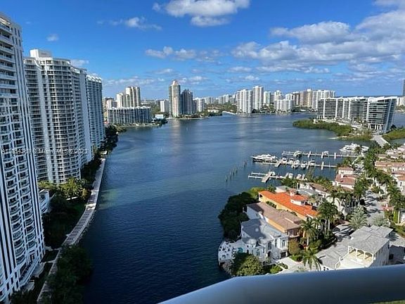 5th image of 4000 Island Blvd #2406