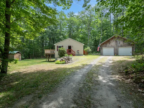 29 Dyer Lane, Casco, ME 04015