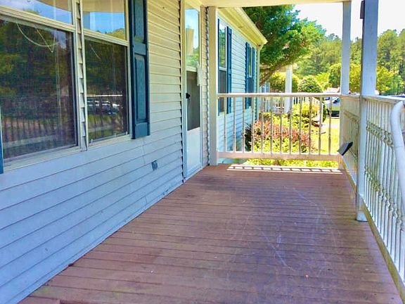 2nd image of 7 Marina Park Dr