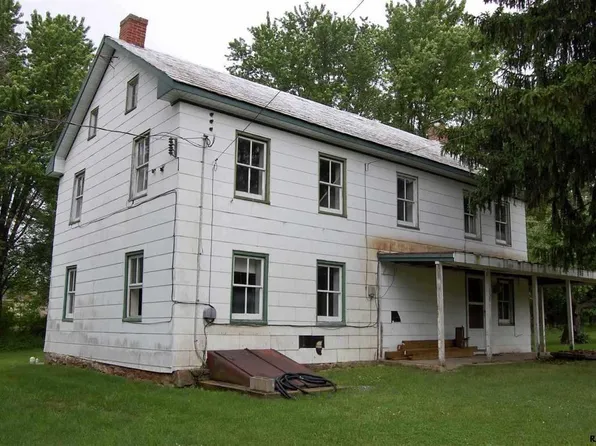 1858 Fish & Game Rd, Littlestown, PA 17340