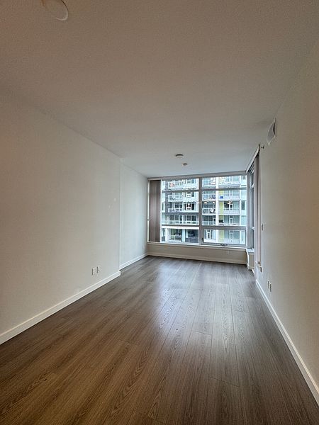 Richmond Apartment for rent - 1 Bedroom — photo 2