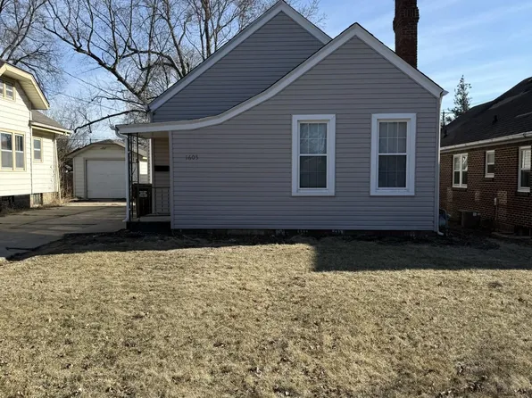 1605 Bruner St, Rockford, IL 61103