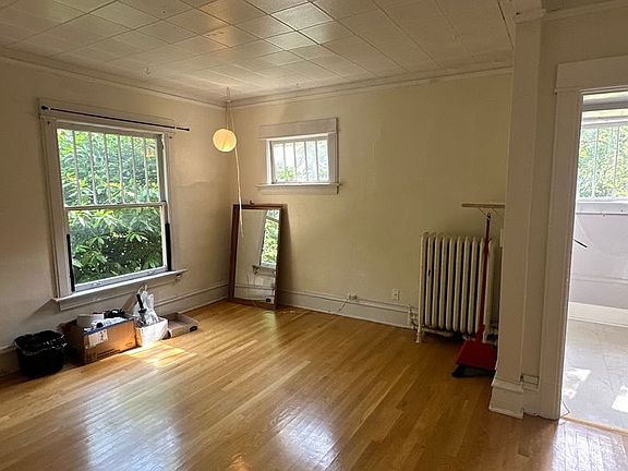 2nd image of 5808 15th Ave NE APT 2