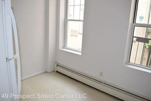 5th image of 49 Prospect St APT Ll7