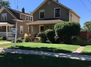 831 Lebanon St, Aurora, IL 60505