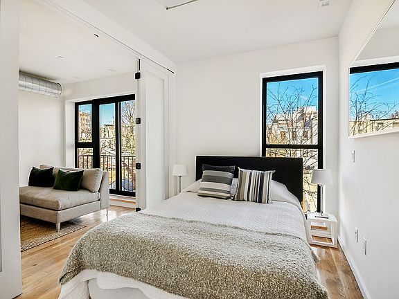 5th image of 207A Prospect Ave #3B