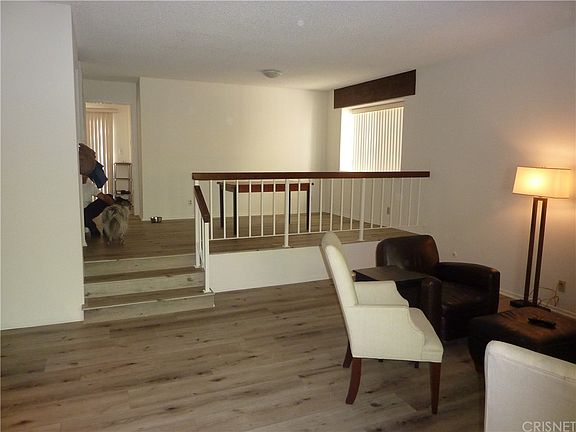 4th image of 21900 Marylee St Unit 257