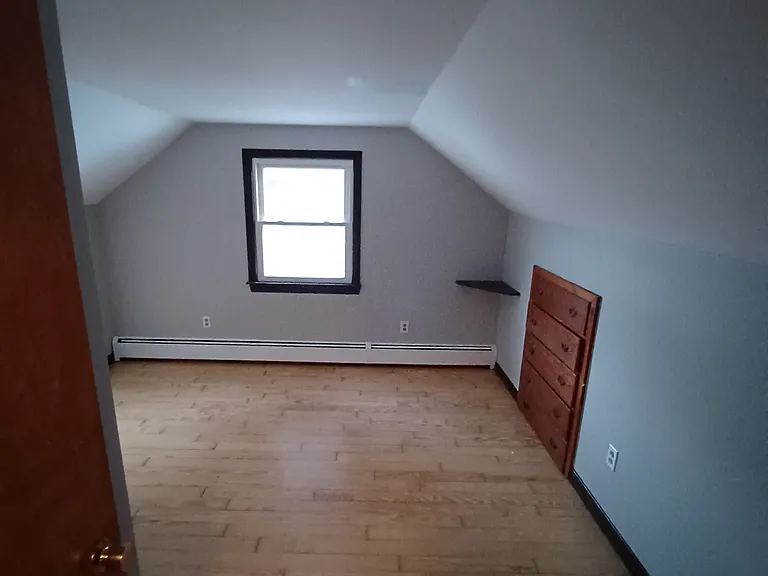 13 Orlando St — Photo 12