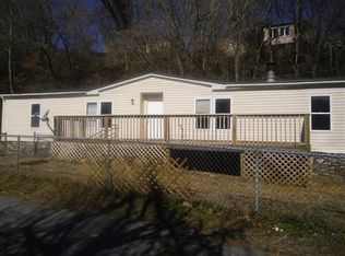 1C Norton Dr, Asheville, NC 28804