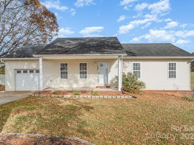 4980 Forest Ridge Dr, Hickory, NC, 28602