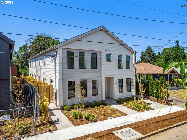 7513 N Clarendon Ave #1, Portland, OR 97203