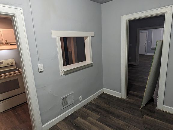 4th image of 855 Fairwood Ave