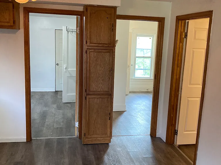 1935 Niagara St #2 — Photo 6
