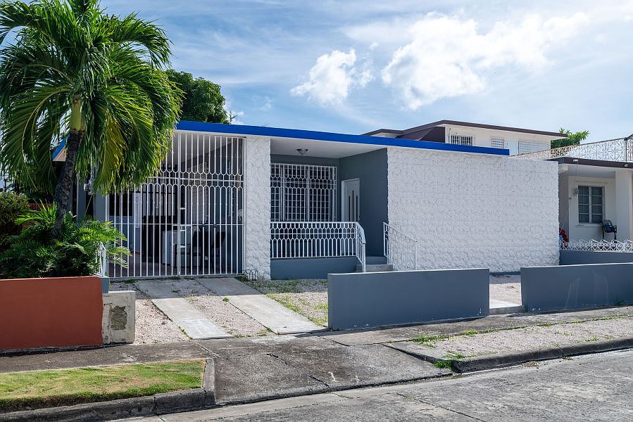 1st image of Urb Perla Del Sur Calle Carnaval #2826