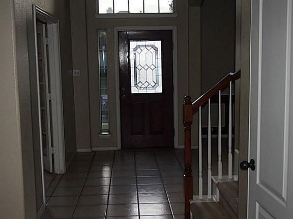 3rd image of 2137 Kiowa St