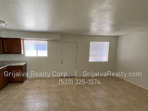 5th image of 5813 E 26th St #5815-02