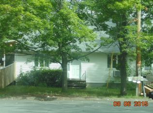 9 Monroe Ln, Spring Valley, NY 10977