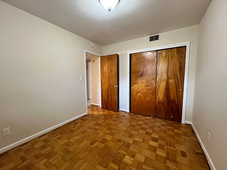 801 3rd St SW — Photo 13