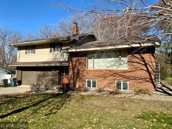 931 Woodland Cir, Long Prairie, MN 56347