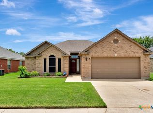 205 Arabian Dr, Victoria, TX 77904