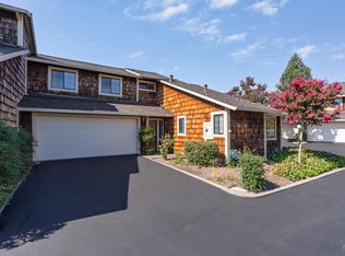 1725 Drake Ct, Petaluma, CA 94954