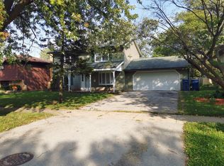 925 Central Ave, Matteson, IL 60443