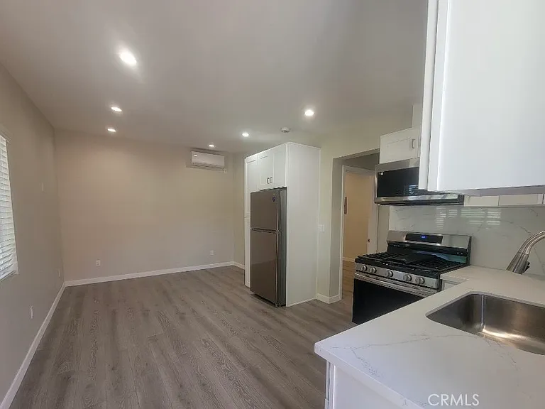 7735 Rhea Ave — Photo 3