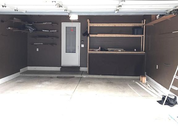 5th image of 7048 Foxcreek Dr #69