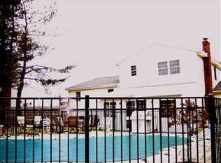 46 Alpine Dr, Latham, NY 12110