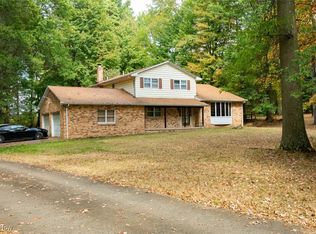 4808 Leffingwell Rd, Canfield, OH 44406