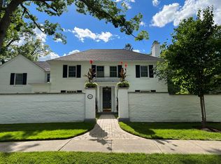 1140 Oakley Ave, Winnetka, IL 60093