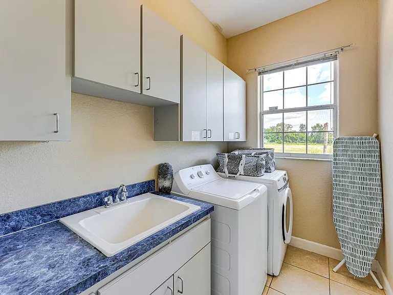Laundry Room Cabinet
