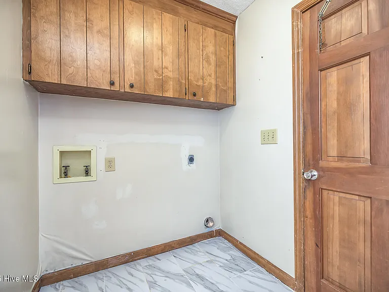 310 R L Honeycutt Dr — Photo 28