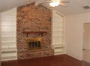 809 Powder Horn Dr, Round Rock, TX 78681