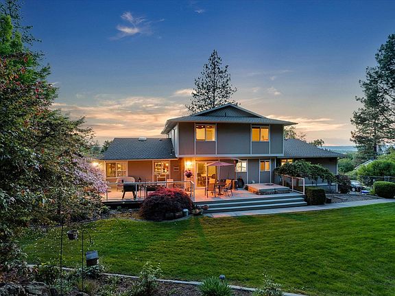 2nd image of 2205 S Conklin Rd