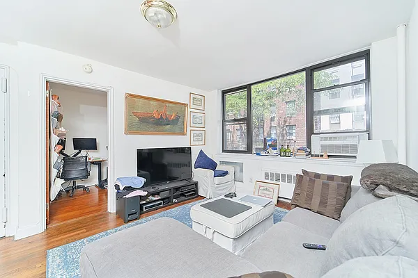 Rented by Living New York | media 1