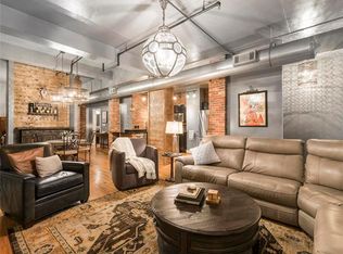 1609 Liberty Ln, Roswell, GA 30075
