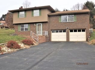 5046 Old William Penn Hwy, Export, PA 15632