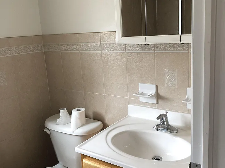 33 Patterson St #2 — Photo 9