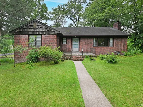 43 Sutin Place, Spring Valley, NY 10977