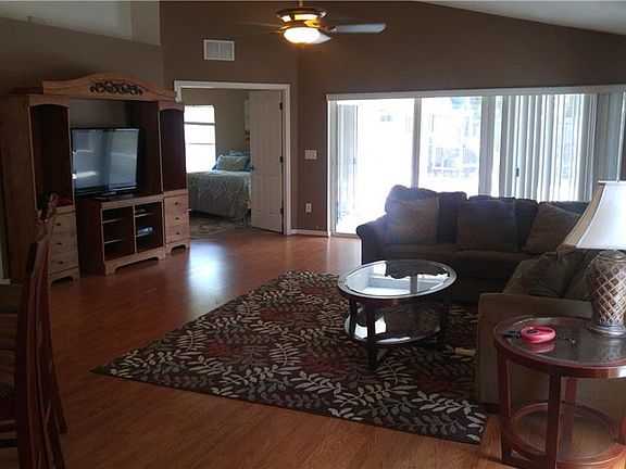 4th image of 6803 Cambridge Park Dr