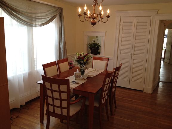 Unit1 Dining