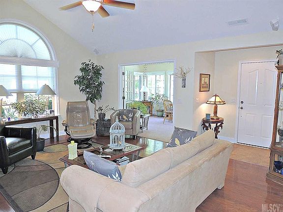 5th image of 807D Wynnshire Dr