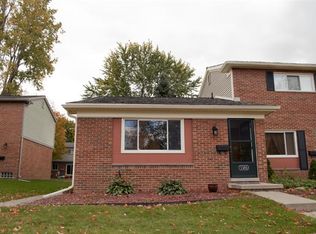 3386 Williamsburg Rd, Ann Arbor, MI 48108