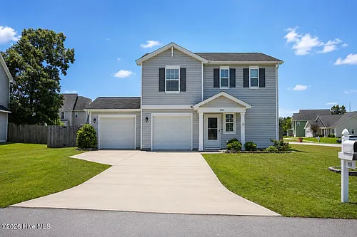 900 Haystack Ln Photo 1
