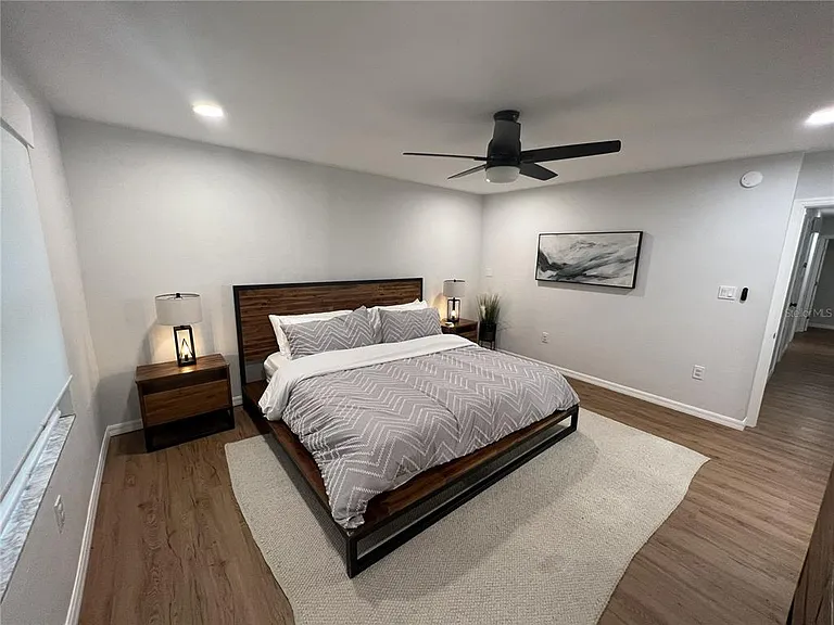 3745 SW 6th Pl — Photo 39