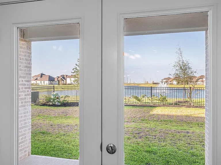 804 Sarasota Shore Dr — Photo 14