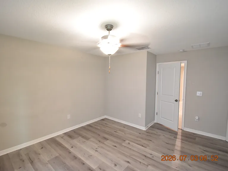 3507 N Maryland Ave — Photo 36