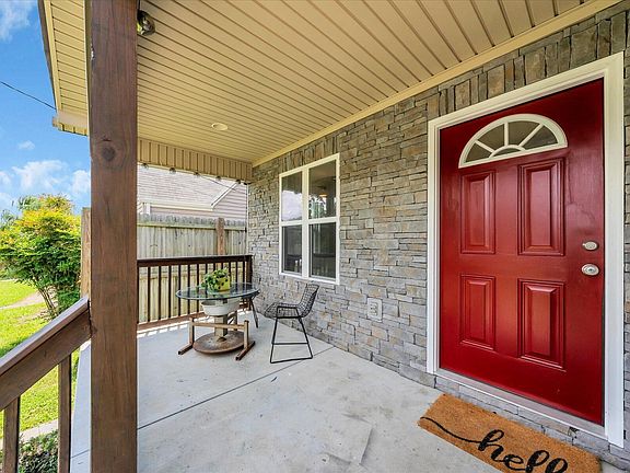 5th image of 719 Hargraves Ave