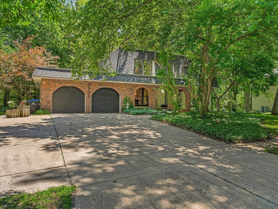 1st image of 3500 SW Birchwood Dr